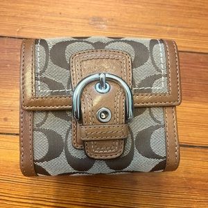 Coach logo wallet